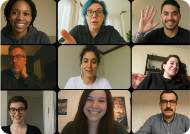 Online-Kurs zur Weiterbildung in der Pflege: Teilnehmende in einem virtuellen Klassenzimmer während einer Videokonferenz