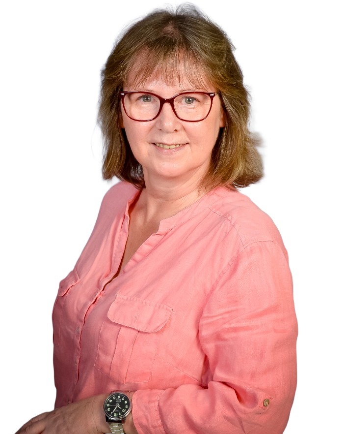 Angela Völkel unterstützt dich bei deinen Fernlehrgängen bei der HÖHER Akademie